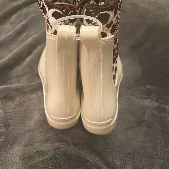 COACH rivington rain boots - Picture 5 of 8